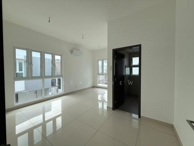 Semi-Detached House for Sale in Johor Bahru (Johor) - Ziyan Liew - Living Room - PropertyGuru.com.my