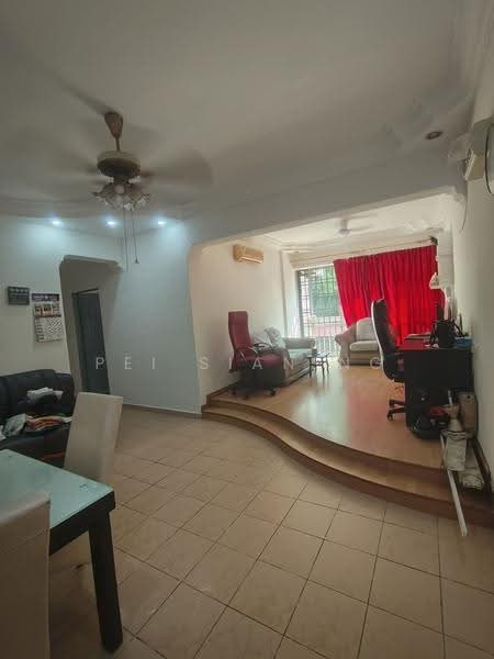 Pangsapuri untuk Dijual di Putri Ria Apartment - PEI SIAN NG - Living Room - PropertyGuru.com.my