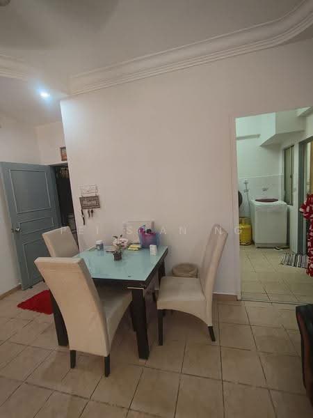 Pangsapuri untuk Dijual di Putri Ria Apartment - PEI SIAN NG - Dining Room - PropertyGuru.com.my
