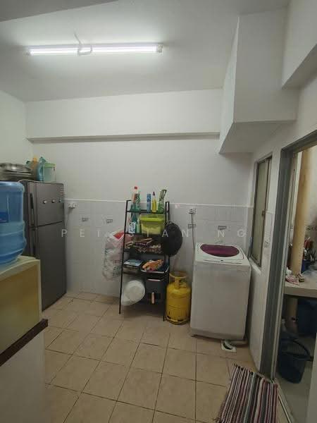 Pangsapuri untuk Dijual di Putri Ria Apartment - PEI SIAN NG - Kitchen - PropertyGuru.com.my