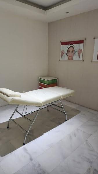Shop for Rent in Taman Perling (Perling) - Fion Lim - Interior - PropertyGuru.com.my