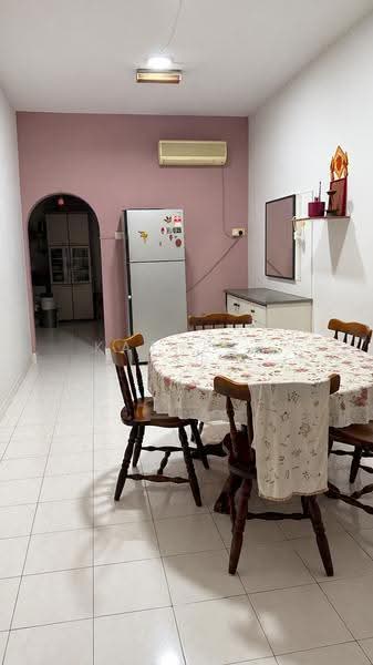 1-storey Terraced House for Sale in Bayan Lepas (Penang) - Kathryn Lee - Dining Room - PropertyGuru.com.my