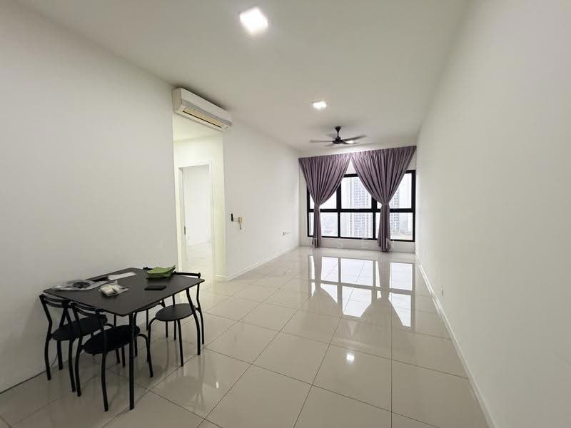 Kediaman Servis untuk Disewa di Le Pavillion - Jason Tsen - Living Room - PropertyGuru.com.my