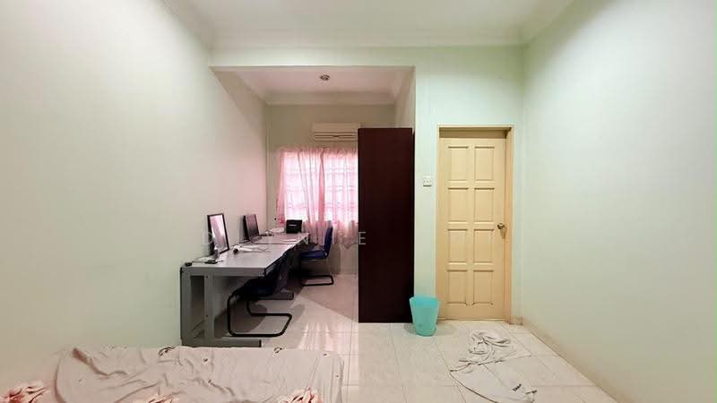Rumah Teres 2-Tingkat untuk Dijual di Taman Midah (Cheras) - Dlynie Ooi - Study - PropertyGuru.com.my