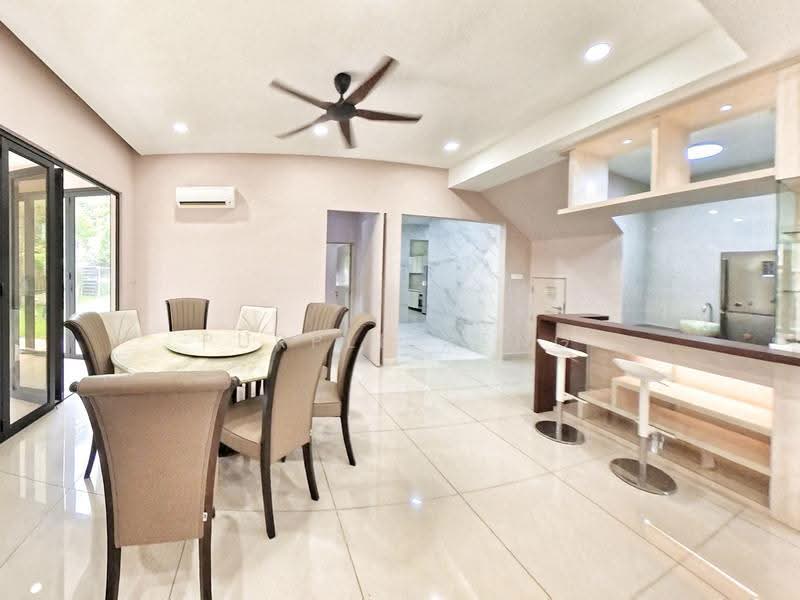 Semi-Detached House for Rent in Taman Nusa Idaman (Iskandar Puteri (Nusajaya)) - Purple Heng - Dining Room - PropertyGuru.com.my