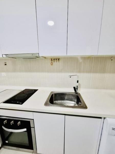 Kediaman Servis untuk Dijual di The Elements - Elynne Lim - Kitchen - PropertyGuru.com.my