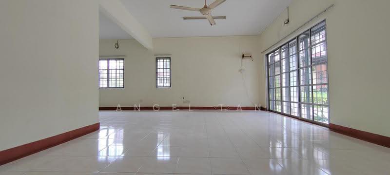 Terraced House for Sale in Kota Kemuning (Shah Alam) - Angel Tan - Living Room - PropertyGuru.com.my