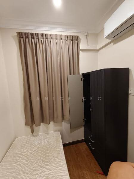 Pangsapuri untuk Dijual di Sky Garden Residences - Janice Teo - Bedroom - PropertyGuru.com.my