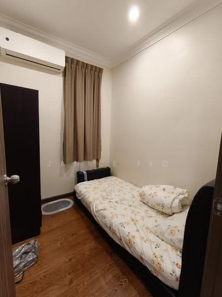 Pangsapuri untuk Dijual di Sky Garden Residences - Janice Teo - Bedroom - PropertyGuru.com.my