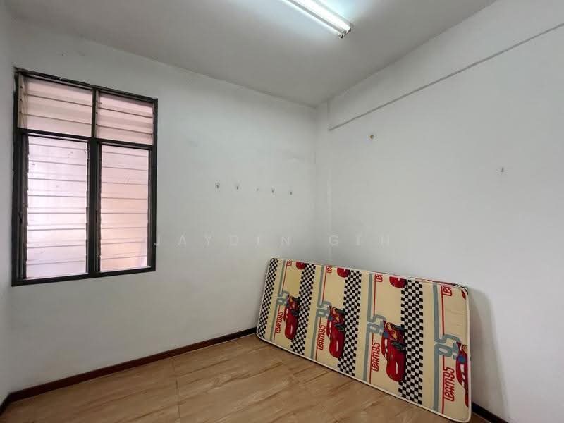 Pangsapuri untuk Dijual di City Apartment - Jayden Geh - PropertyGuru.com.my