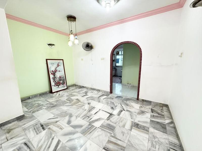 Rumah Flat untuk Disewa di Taman Kenanga Seksyen 3 - Nick Yaw - Living Room - PropertyGuru.com.my