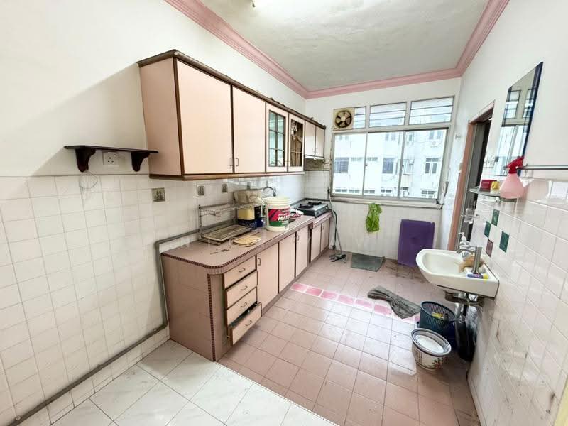 Rumah Flat untuk Disewa di Taman Kenanga Seksyen 3 - Nick Yaw - Kitchen - PropertyGuru.com.my
