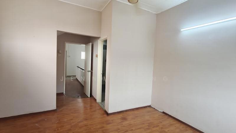2-storey Terraced House for Rent in Usj 14 (Subang Jaya) - Jennifer Ng - Interior - PropertyGuru.com.my
