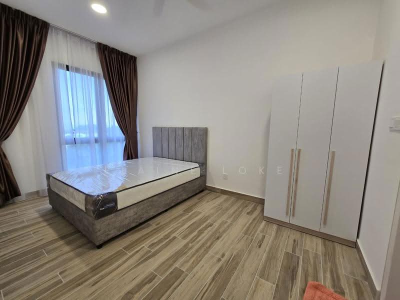 Kediaman Servis untuk Dijual di Hampton Damansara - Elaine Loke - Bedroom - PropertyGuru.com.my