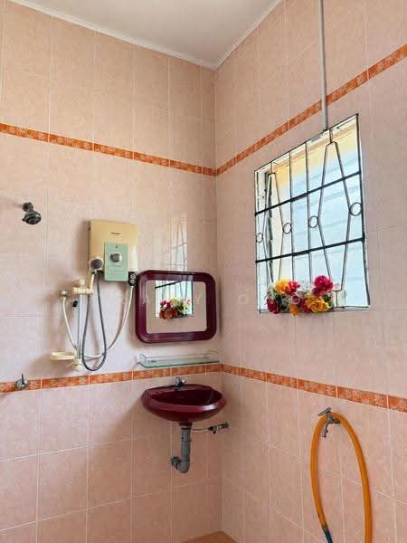 Rumah Banglo untuk Dijual di Kampung Melayu Majidee (Johor Bahru) - Tracy Ong - PropertyGuru.com.my