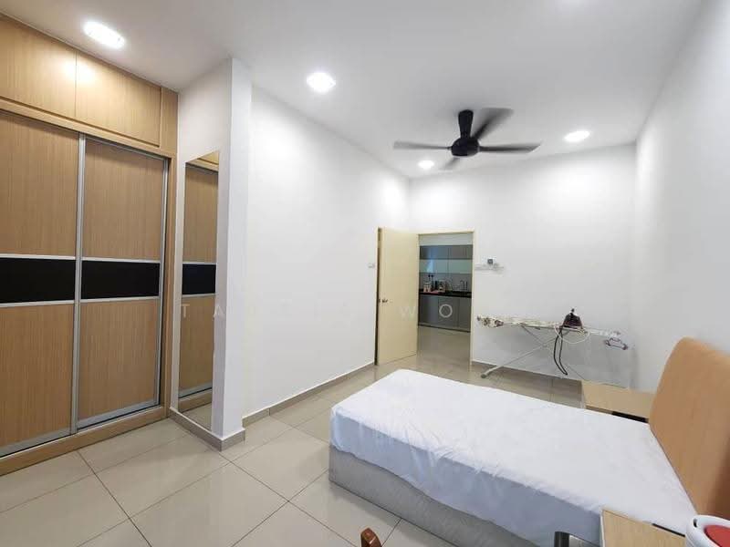 Semi-Detached House for Sale in Bandar Bestari (Klang) - Tabris Wong - Bedroom - PropertyGuru.com.my