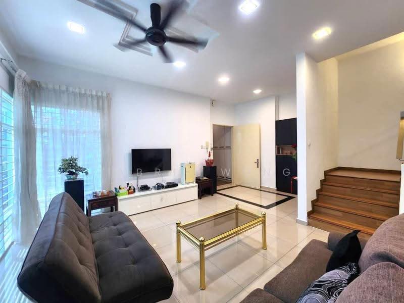 Semi-Detached House for Sale in Bandar Bestari (Klang) - Tabris Wong - Living Room - PropertyGuru.com.my
