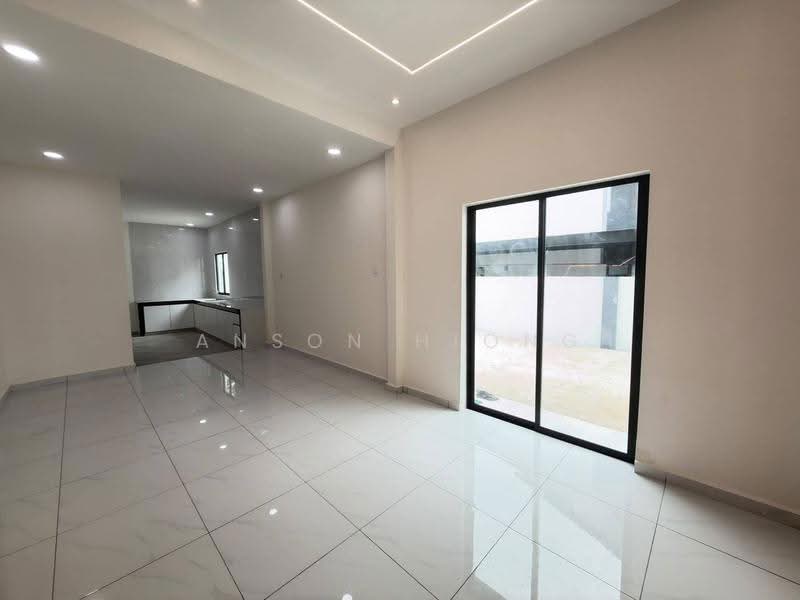Semi-Detached House for Sale in Taman Sri Putri (Skudai) - Anson Hiong - PropertyGuru.com.my