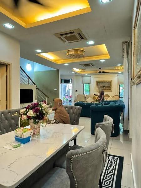 Rumah Berkembar untuk Dijual di Taman Adda Heights (Tebrau) - Tracy Ong - Living Room - PropertyGuru.com.my