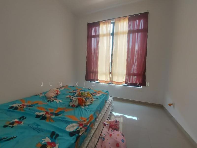 Rumah Teres 2-Tingkat untuk Dijual di Kota Masai (Pasir Gudang) - Jun Xiong Tan - Bedroom - PropertyGuru.com.my
