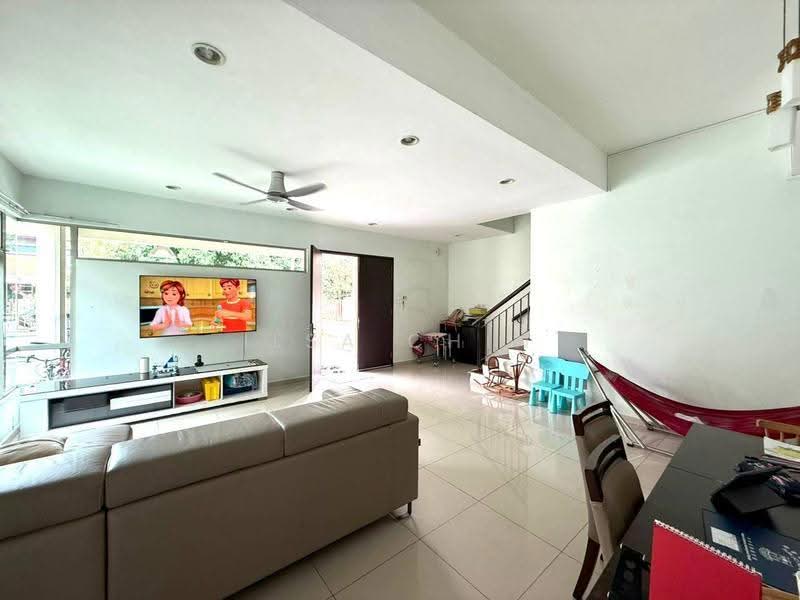 Semi-Detached House for Sale in Horizon Hills (Iskandar Puteri (Nusajaya)) - ILSA CHIN - Living Room - PropertyGuru.com.my