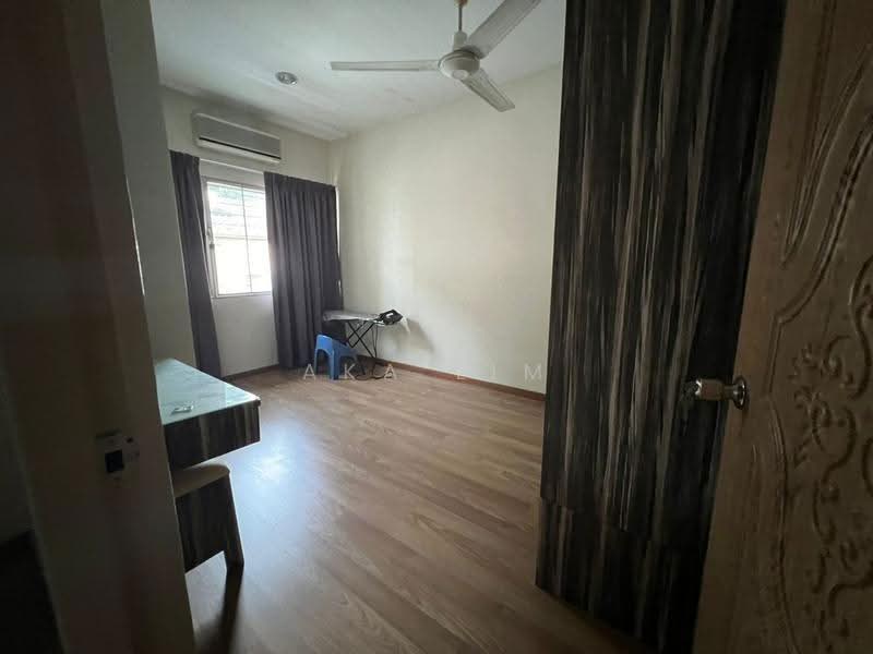 2-storey Terraced House for Rent in Bangsar (Kuala Lumpur) - Aka Lim - Bedroom - PropertyGuru.com.my