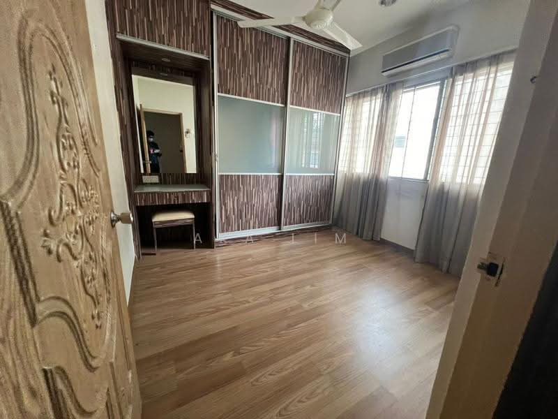 2-storey Terraced House for Rent in Bangsar (Kuala Lumpur) - Aka Lim - Bedroom - PropertyGuru.com.my