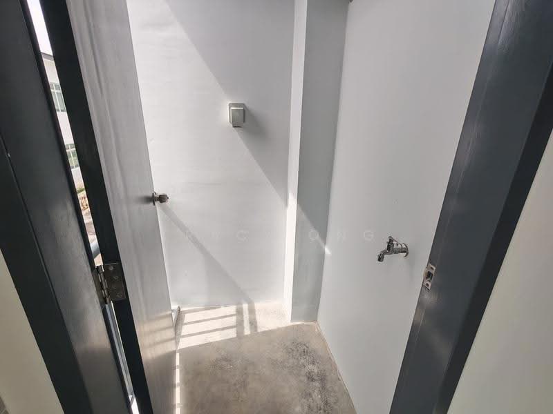 2-storey Terraced House for Sale in Bandar Dato Onn (Tebrau) - Tracy Ong - Entrance - PropertyGuru.com.my