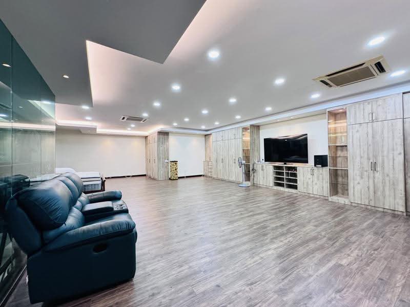 Pejabat untuk Disewa di Puchong (Selangor) - Kow Tze Fui - Living Room - PropertyGuru.com.my