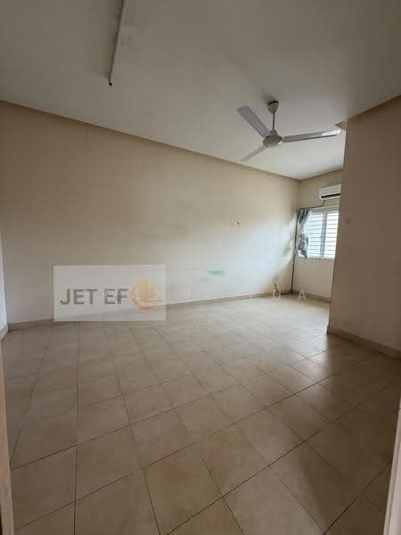 Rumah Berkembar untuk Dijual di Bandar Botanic (Klang) - Joanne Pua - Living Room - PropertyGuru.com.my