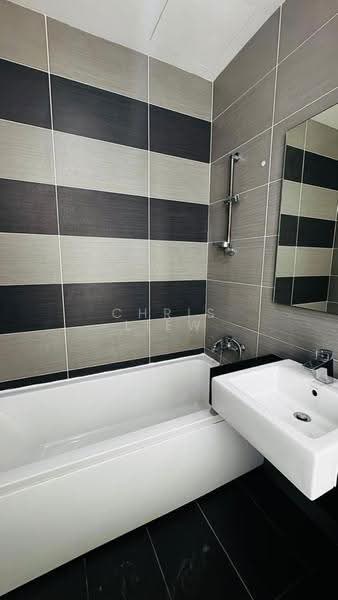 Condominium for Sale at KSL D'Esplanade Residence - Chris Liew - Bathroom - PropertyGuru.com.my
