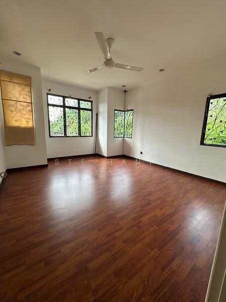Rumah Teres 2.5-Tingkat untuk Dijual di Puchong (Selangor) - Stephanie Yap - Living Room - PropertyGuru.com.my