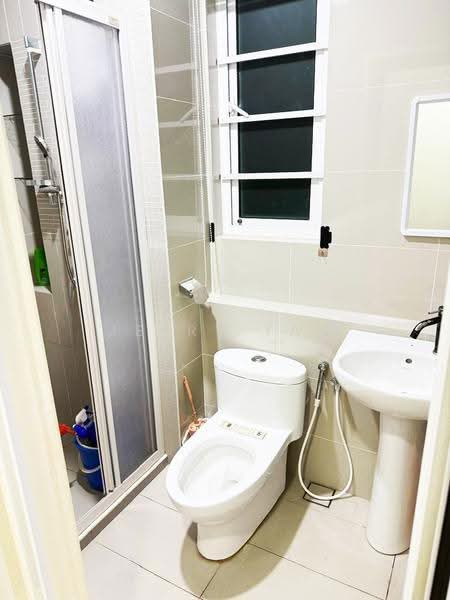 Condominium for Rent at Central Park condominium - Jerry Tan - Bathroom - PropertyGuru.com.my