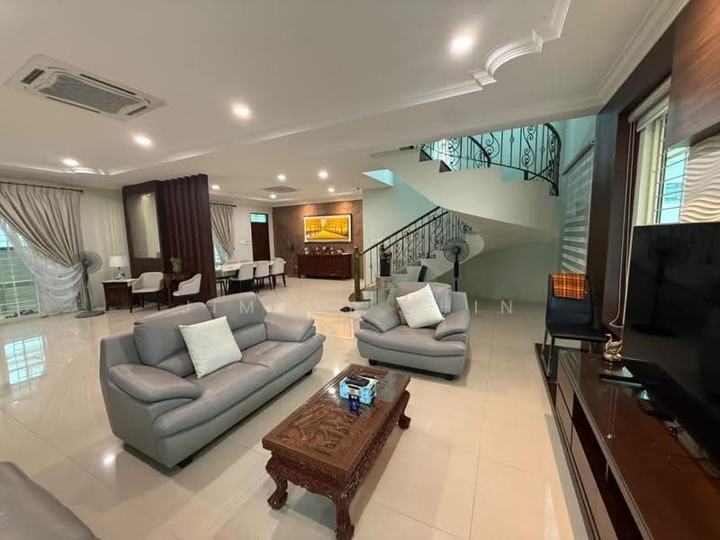 Bungalow House for Sale in Kuching (Sarawak) - Jimmyy Chin - Living Room - PropertyGuru.com.my