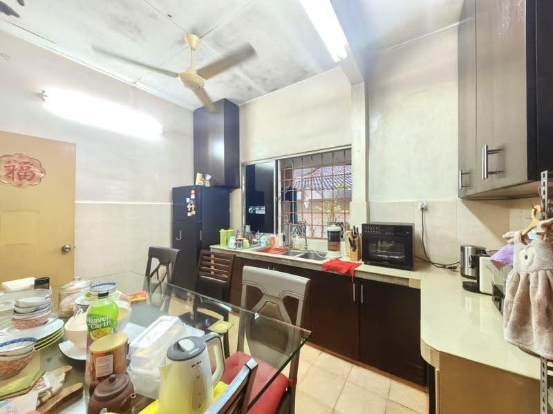 1-storey Terraced House for Sale in Taman Minang (Cheras) - Jimmy Ng - Kitchen - PropertyGuru.com.my