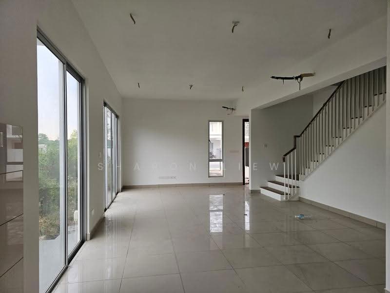 Rumah Teres 2-Tingkat untuk Dijual di Bandar Gamuda Cove (Dengkil) - Sharon Liew - Living Room - PropertyGuru.com.my