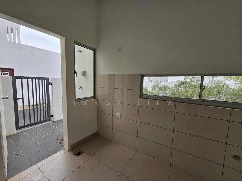 Rumah Teres 2-Tingkat untuk Dijual di Bandar Gamuda Cove (Dengkil) - Sharon Liew - Exterior - PropertyGuru.com.my