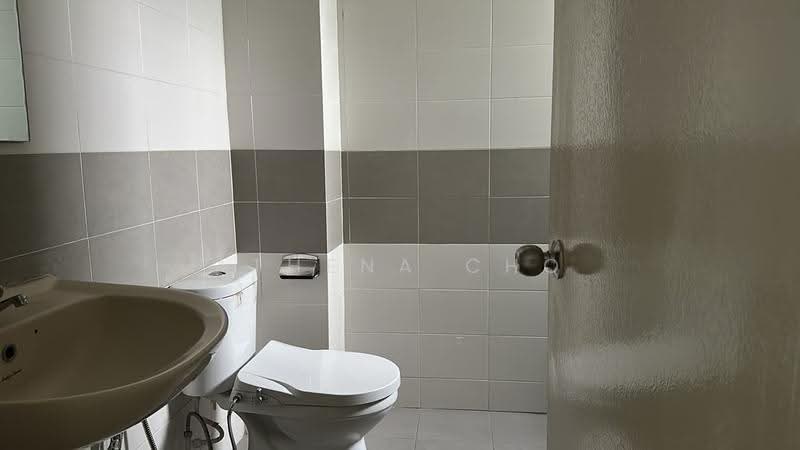 Apartment for Sale at Bayu 1 Residence - Athena Cho - Bathroom - PropertyGuru.com.my