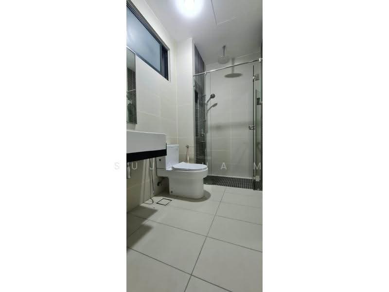 Service Residence for Rent at The Sentral Suites - Sujatha M - Bathroom - PropertyGuru.com.my