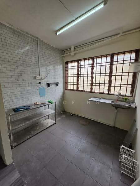 Rumah Flat untuk Dijual di Flat Bandar Selesa Jaya @ Jalan Silat Gayong - Grace Ng - Kitchen - PropertyGuru.com.my