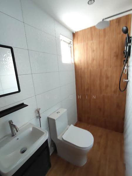 2.5-storey Terraced House for Rent in Sri Petaling (Kuala Lumpur) - Ping Chin - Bathroom - PropertyGuru.com.my