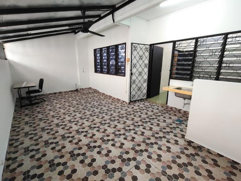 2.5-storey Terraced House for Rent in Sri Petaling (Kuala Lumpur) - Ping Chin - Interior - PropertyGuru.com.my