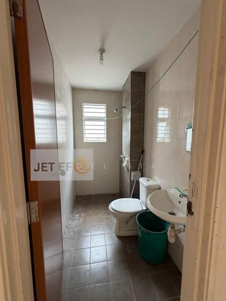 Rumah Kluster untuk Dijual di Klang (Selangor) - Joel Sia - Bathroom - PropertyGuru.com.my