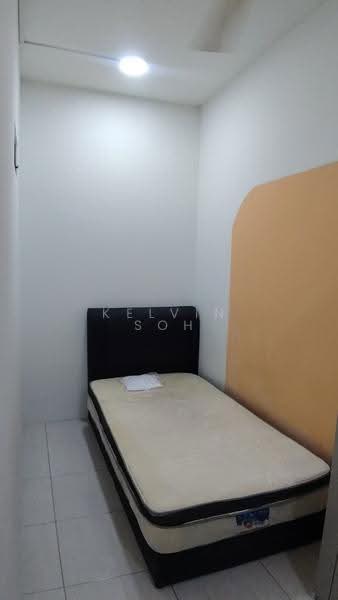 Kediaman Servis untuk Disewa di BSP 21 - Kelvin Soh - Bedroom - PropertyGuru.com.my