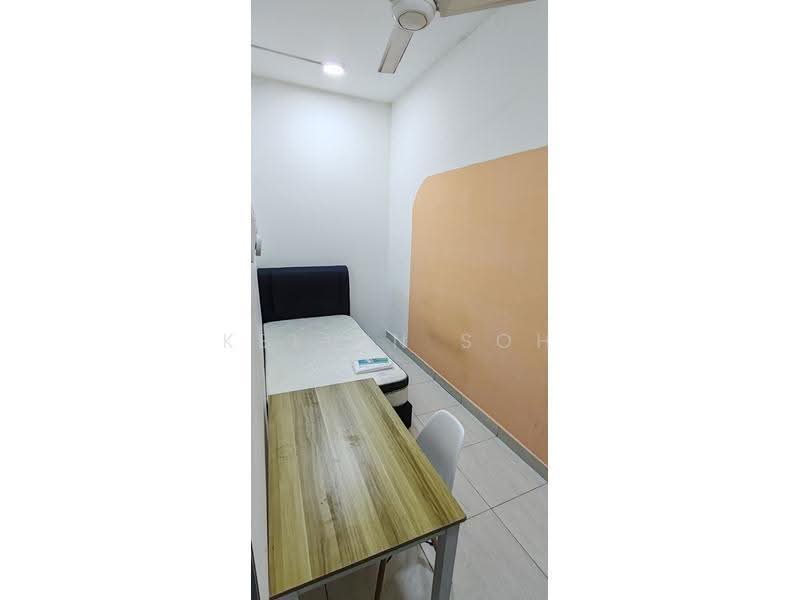 Kediaman Servis untuk Disewa di BSP 21 - Kelvin Soh - Bedroom - PropertyGuru.com.my