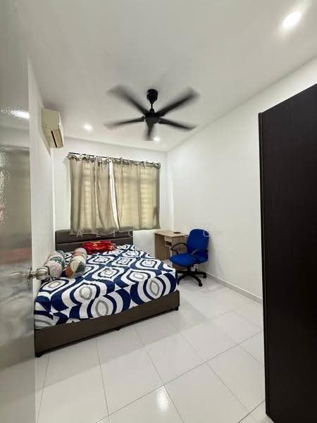 Service Residence for Sale at Jentayu Residensi @ Tampoi - Alice Goh - Bedroom - PropertyGuru.com.my