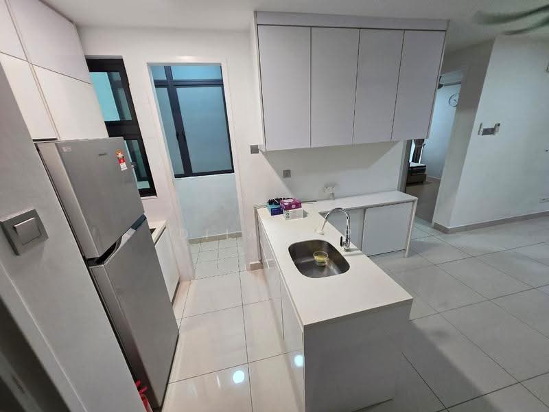 Kediaman Servis untuk Disewa di H2O Residences - Dila Yap - Kitchen - PropertyGuru.com.my