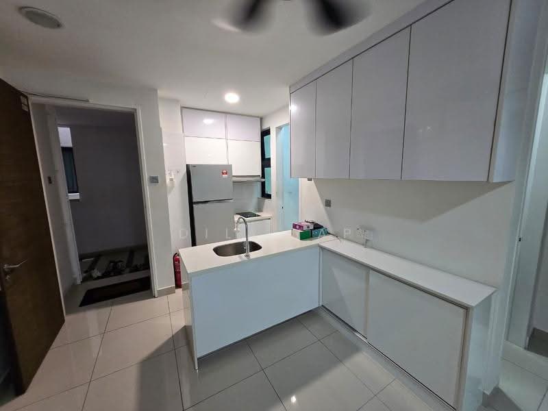 Kediaman Servis untuk Disewa di H2O Residences - Dila Yap - Kitchen - PropertyGuru.com.my