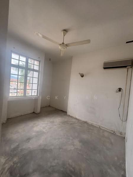Condominium for Sale at Casa Mila - Vicky Tan - Interior - PropertyGuru.com.my
