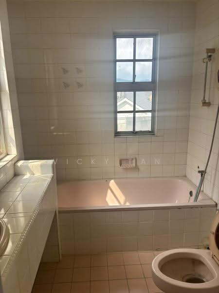 Condominium for Sale at Casa Mila - Vicky Tan - Bathroom - PropertyGuru.com.my